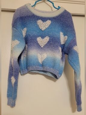 Girls Blue Ombre Heart Sweater Soft Fuzzy Knit Size 6/7 Cute Cozy